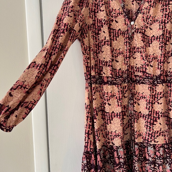 FAHERTY size small, block print dress - Picture 4 of 9